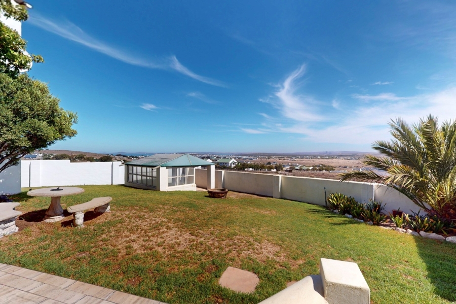 5 Bedroom Property for Sale in Long Acres Country Estate Western Cape